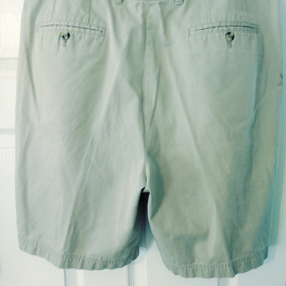 TOMMY HILFIGER CLASSIC MEN SHORTS. 🎋 - Picture 2 of 3